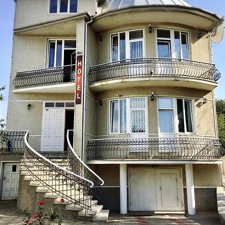 Mini-Hotel Sakvoyage Chernivtsi Exterior photo