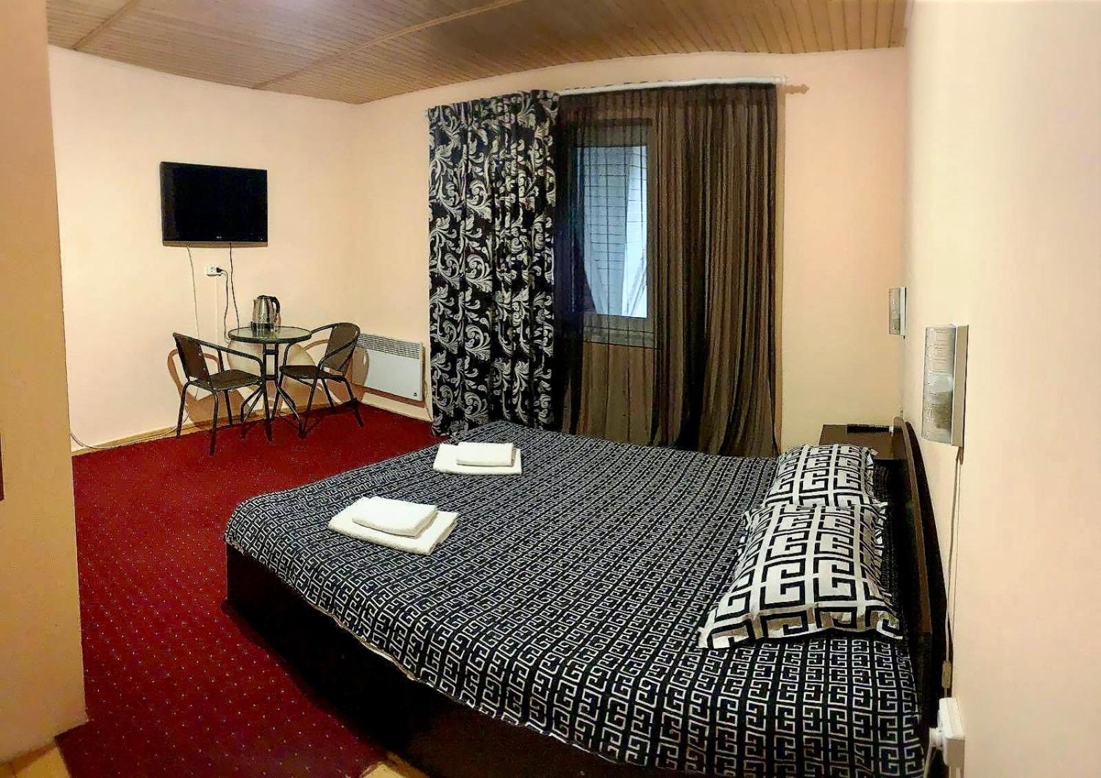 Mini-Hotel Sakvoyage Chernivtsi Exterior photo